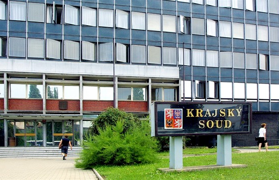 Rodinný gang nutil dívky k prostituci, dostávaly jen čínskou polévku.